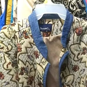 Beautiful Denim and Co. fully lined jacket.